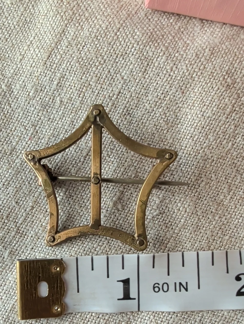 Antique Victorian Edwardian Gold-Plated Openwork Brooch C-Clasp c. 1900
